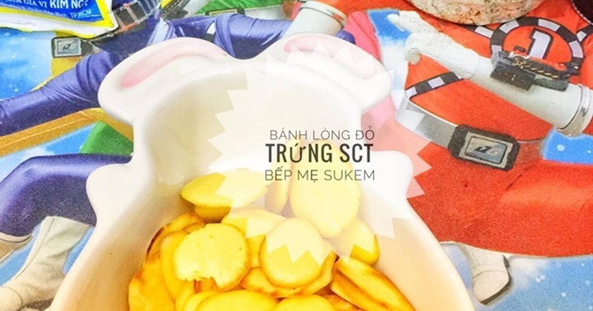 Bánh lòng đỏ trứng gà so