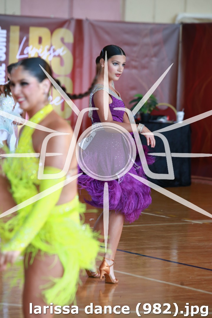larissa dance (982).jpg