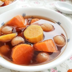 Vậy là hoàn thành rồi, bạn múc chè ra bát và thưởng thức nhé. Khoai lang kết hợp với gừng, long nhãn và đường nâu thanh mát tạo ra một món chè giải cảm, cực kì tốt cho sức khỏe.