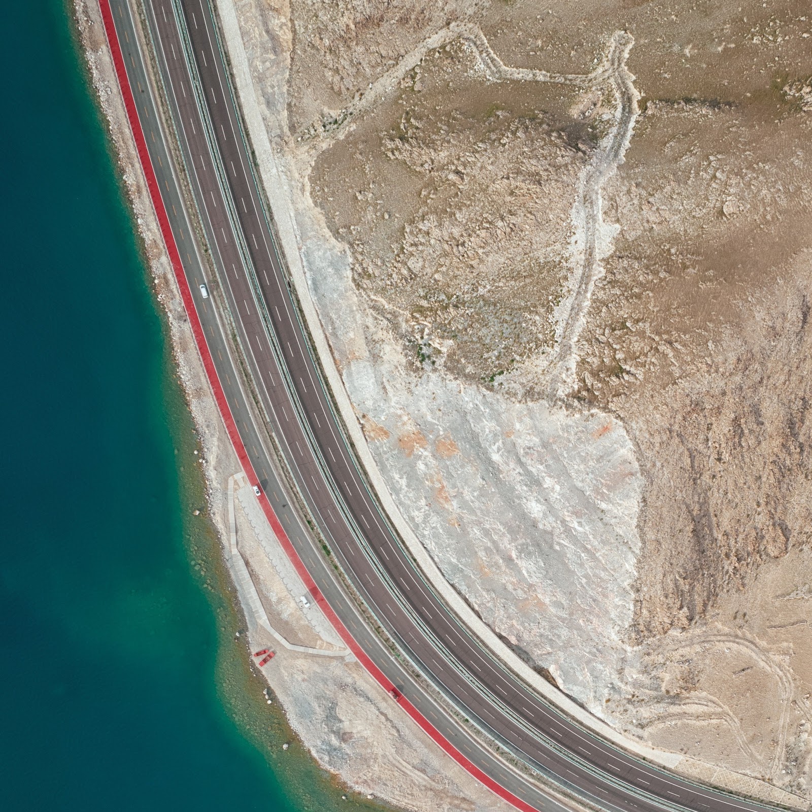 Download Aerial View of Coastal Highway 4K iPhone