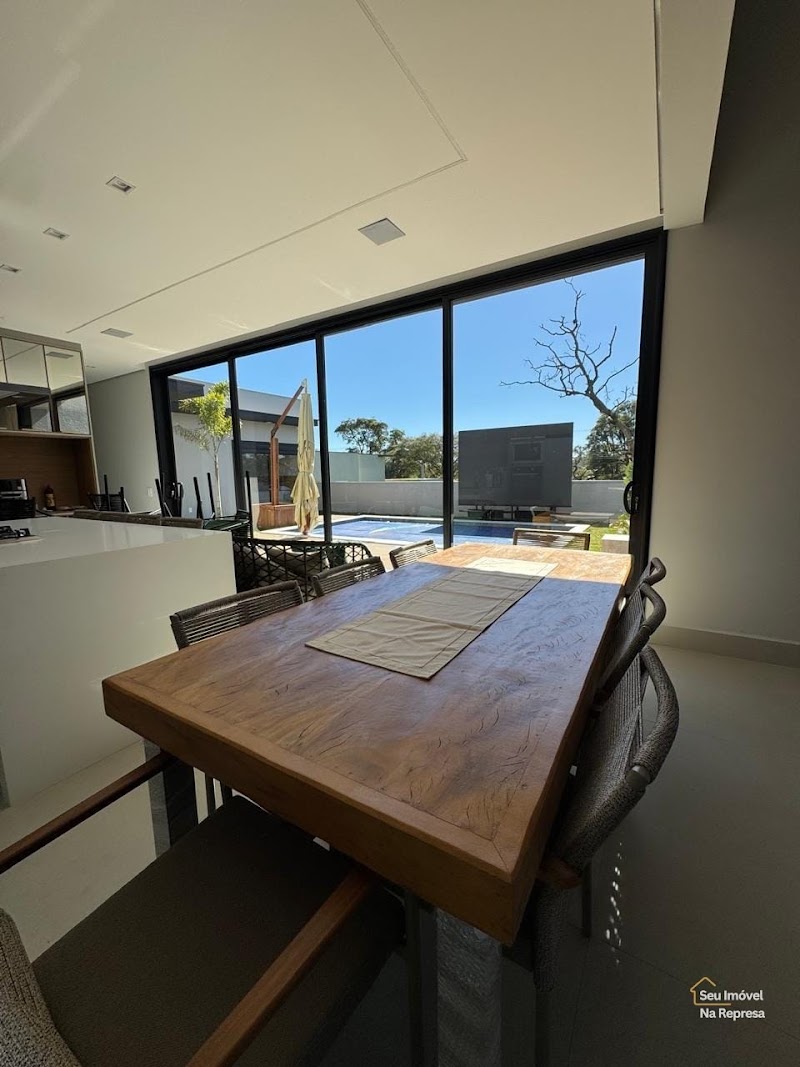 Foto 4 de Casa com 4 suítes à venda no Riviera de Santa Cristina XIII