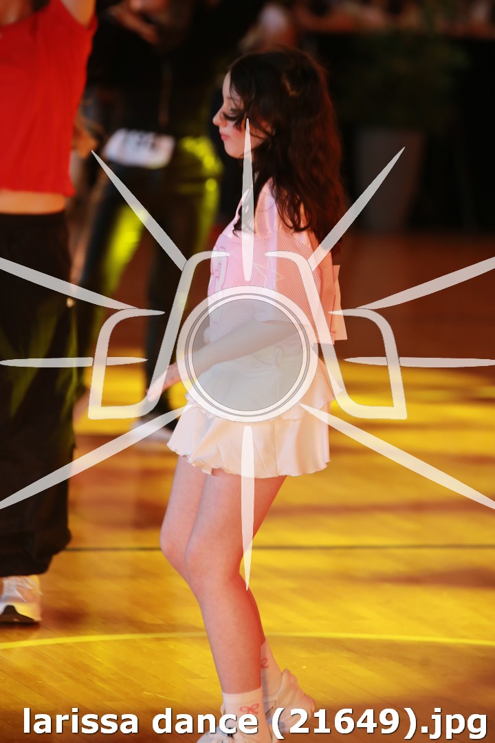 larissa dance (21649).jpg