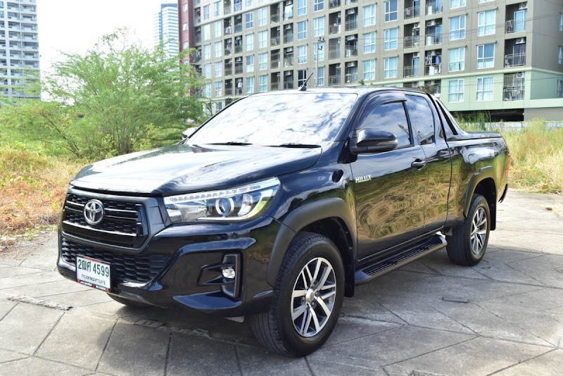 TOYOTA HILUX REVO