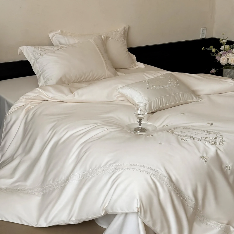 Long-staple cotton bedding, 4-piece, embroidered