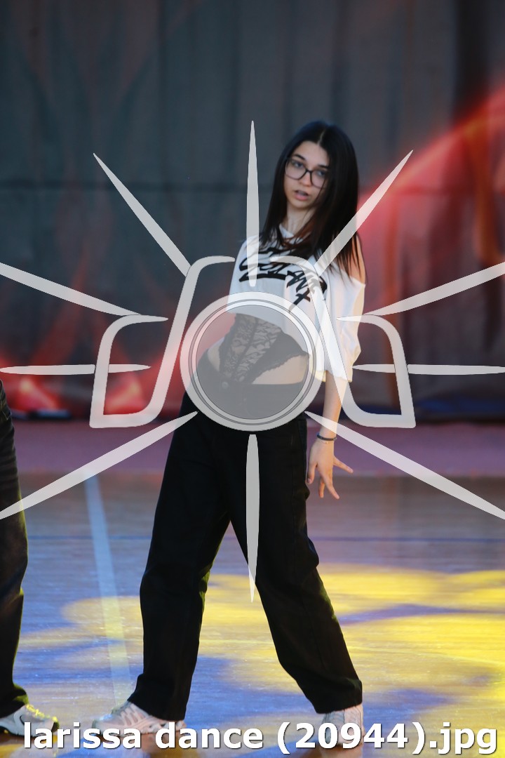 larissa dance (20944).jpg