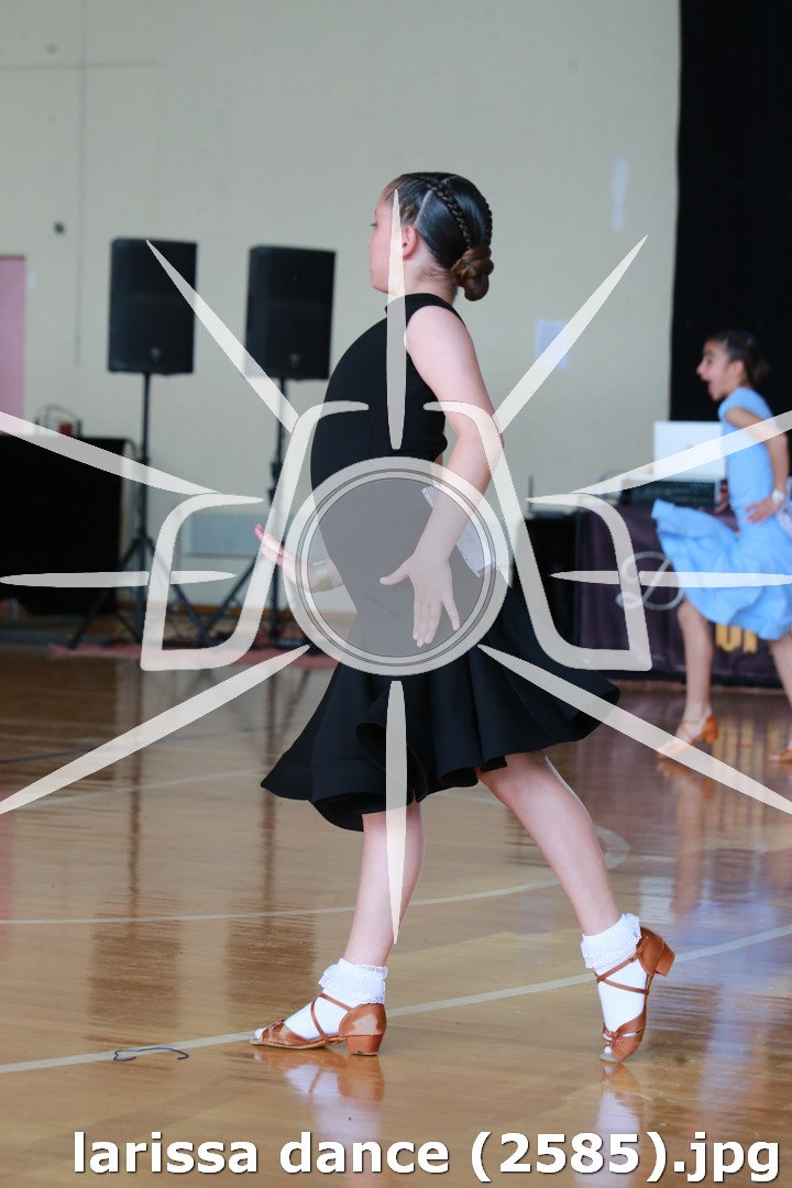 larissa dance (2585).jpg