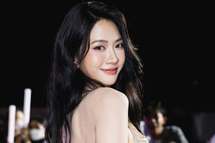 Đời thực sexy khác hẳn trên phim VTV của cô giáo Giang 'Bước chân vào đời' - Báo VietnamNet
