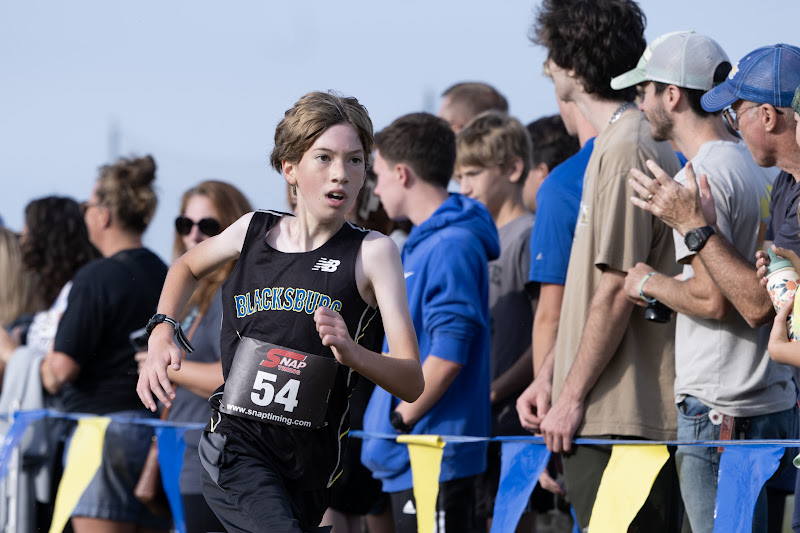 Photo from MS: Cross Country of Elijah Howe