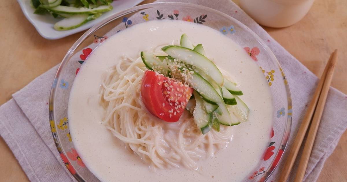 Mì đậu nành lạnh/Kongguksu