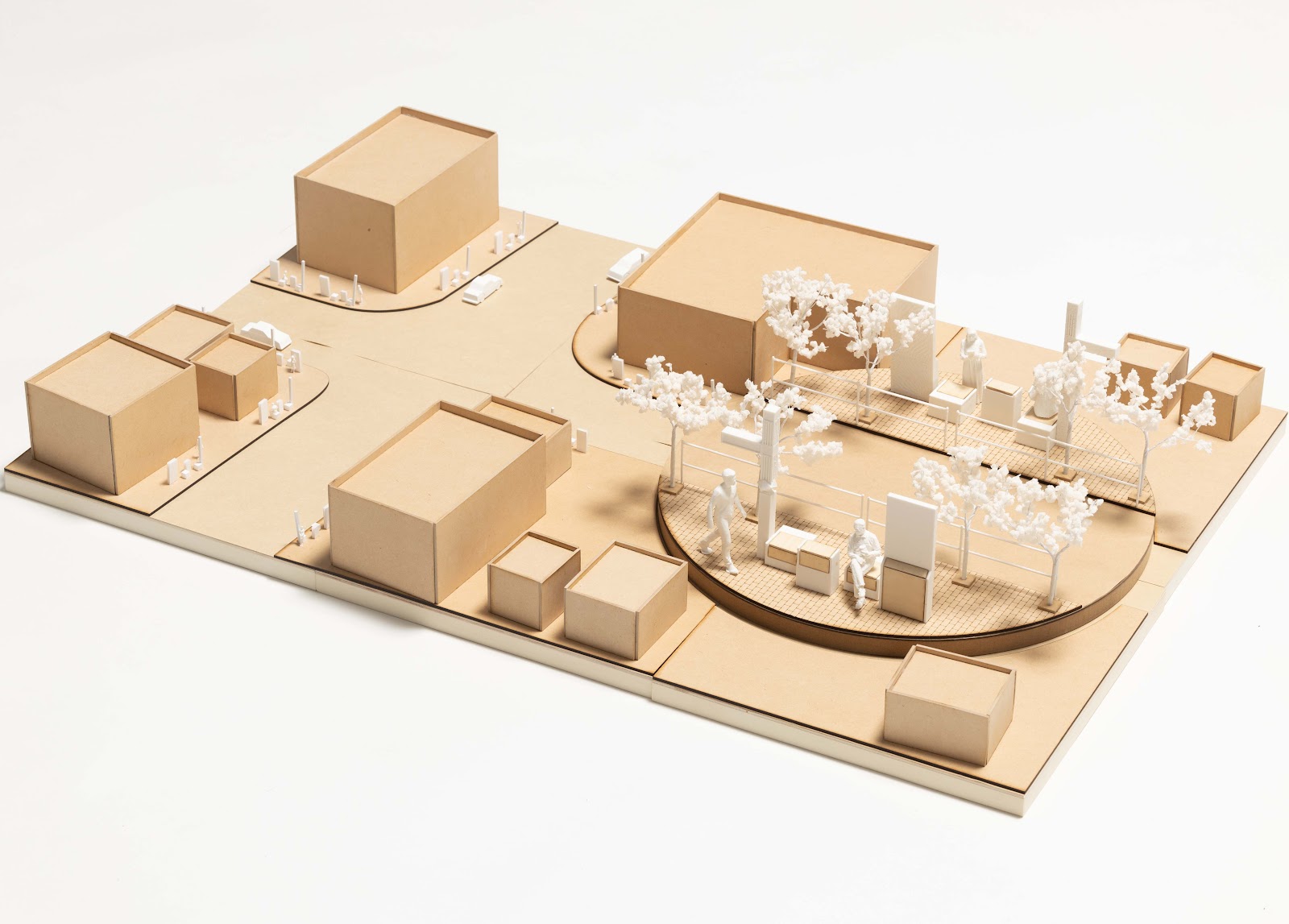 歩行者に訴求する路上インフォメーションの設計-thumb-1