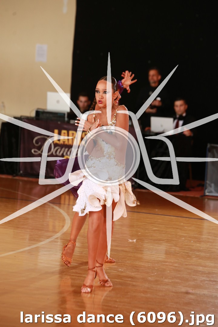 larissa dance (6096).jpg
