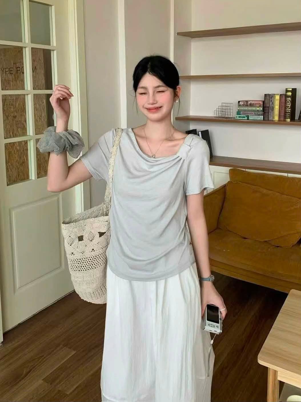 Áo thun nhíu vai trơn nút XONXEN SHOP 3009 – Image 5
