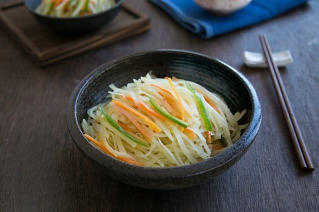 Khoai Tây Xào Chua Cay