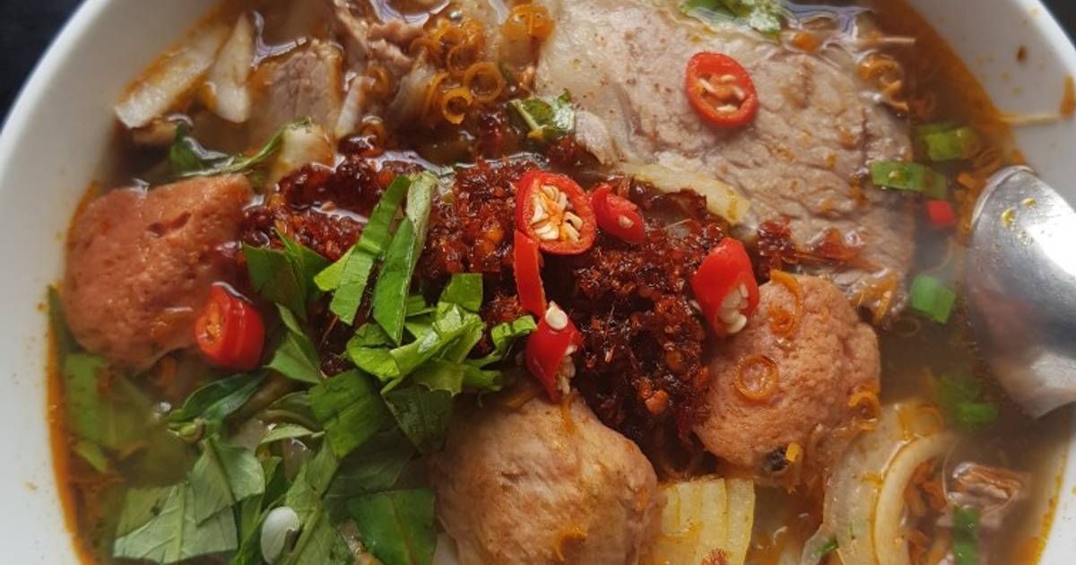 Bún bò huế