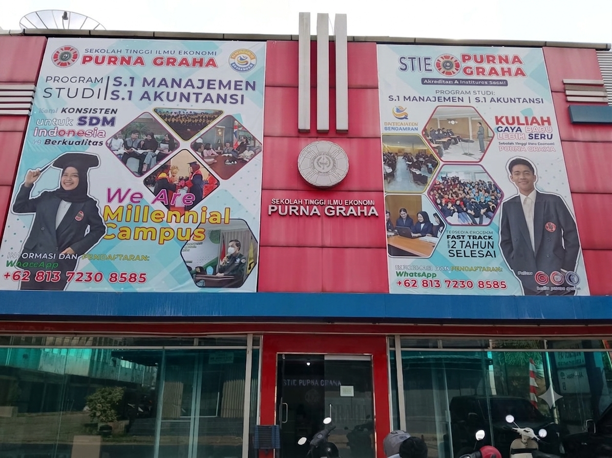 Gedung Kampus Utama STIE Purna Graha