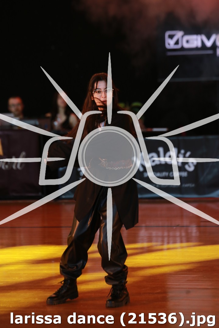 larissa dance (21536).jpg