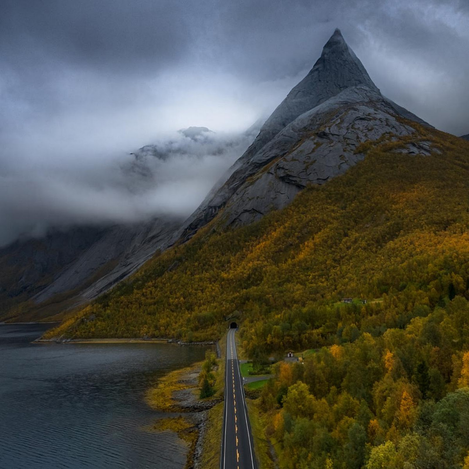 Download Straight Road To The Mountain Peak Full HD iPhone