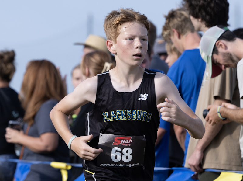 Photo from MS: Cross Country of Eli Settlage