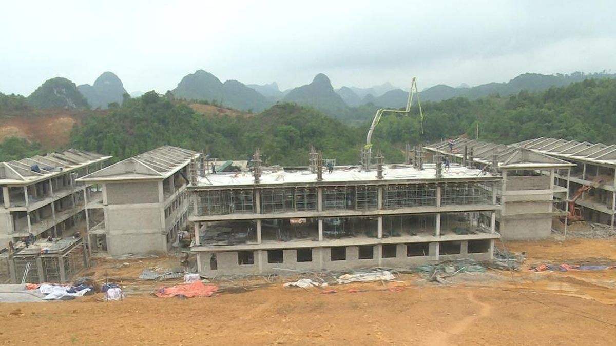 Khẩn trương thi công trường nội trú liên cấp vùng biên giới - Báo Cao Bằng