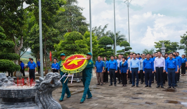 Tuổi trẻ BSR: Hành trình tri ân và kết nối lịch sử trên vùng đất Kon Tum