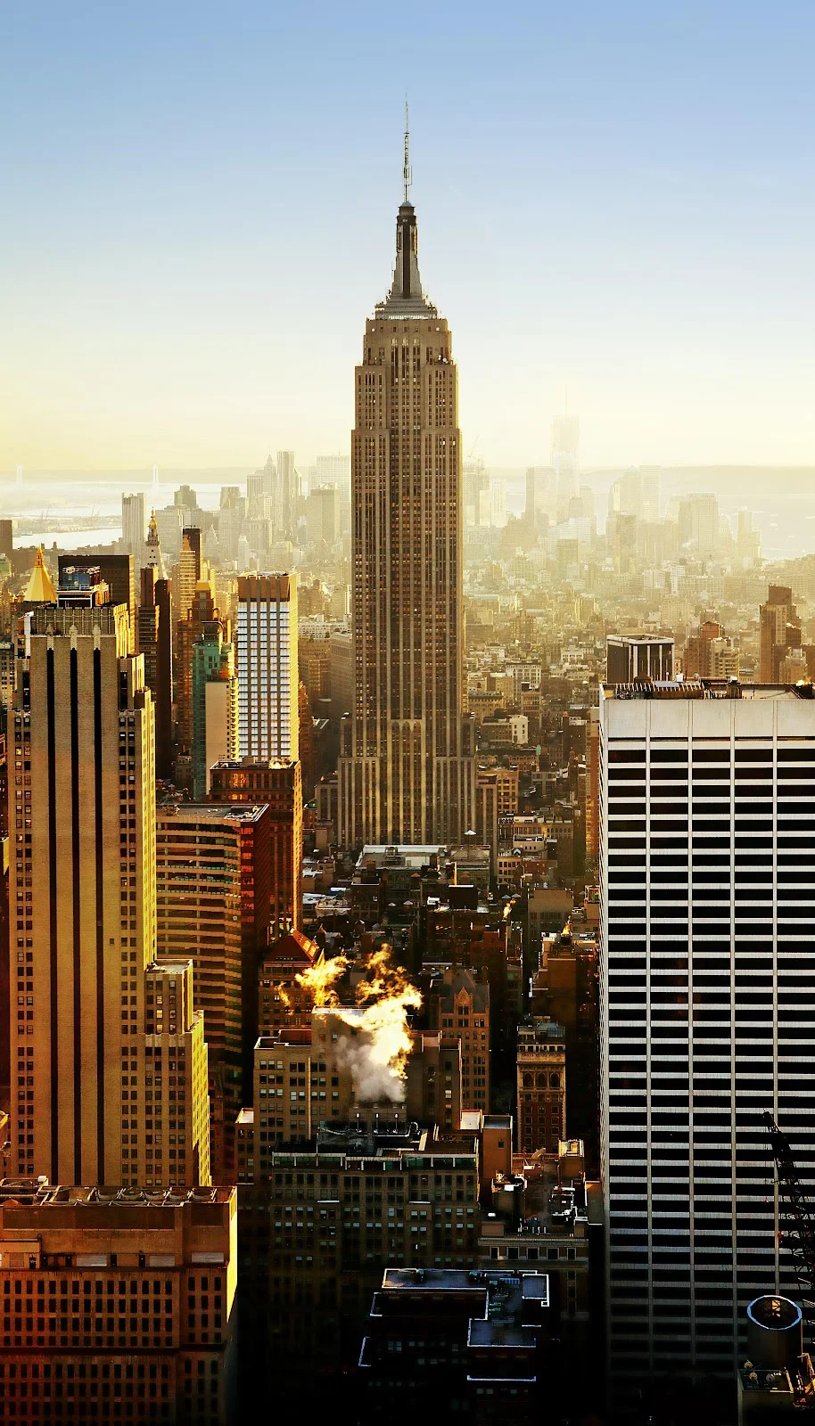Empire State Building At Sunset - Cityscape Photography 5K iPhone Wallpaper (3566x6240)