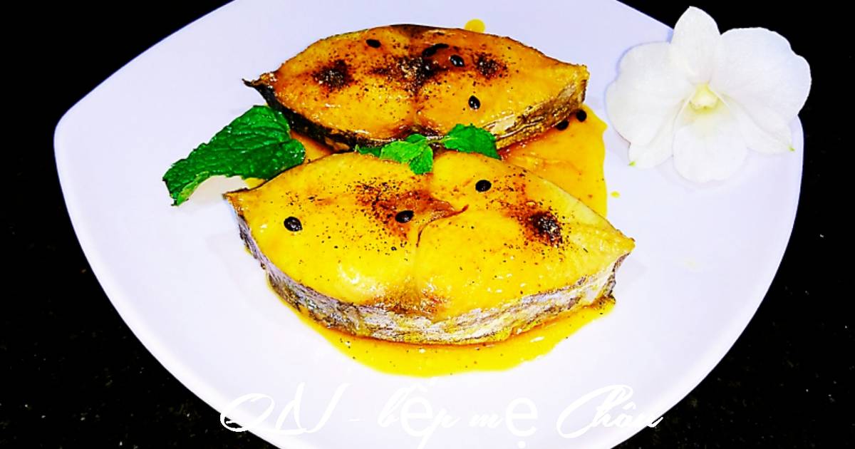 Cá thu chiên sốt chanh leo