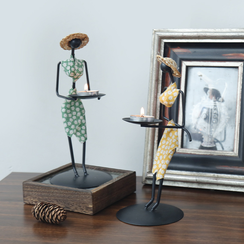 Iron candle holder, hand shape, vintage style