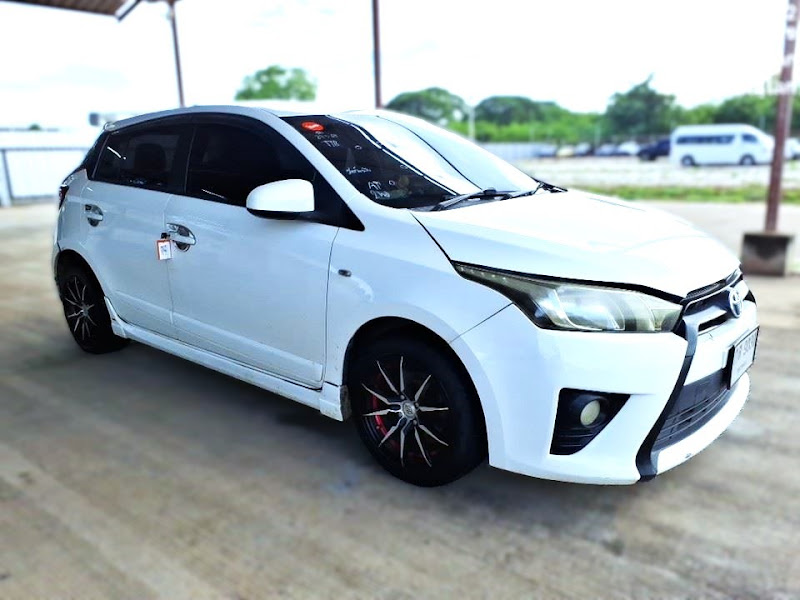 TOYOTA YARIS ECO