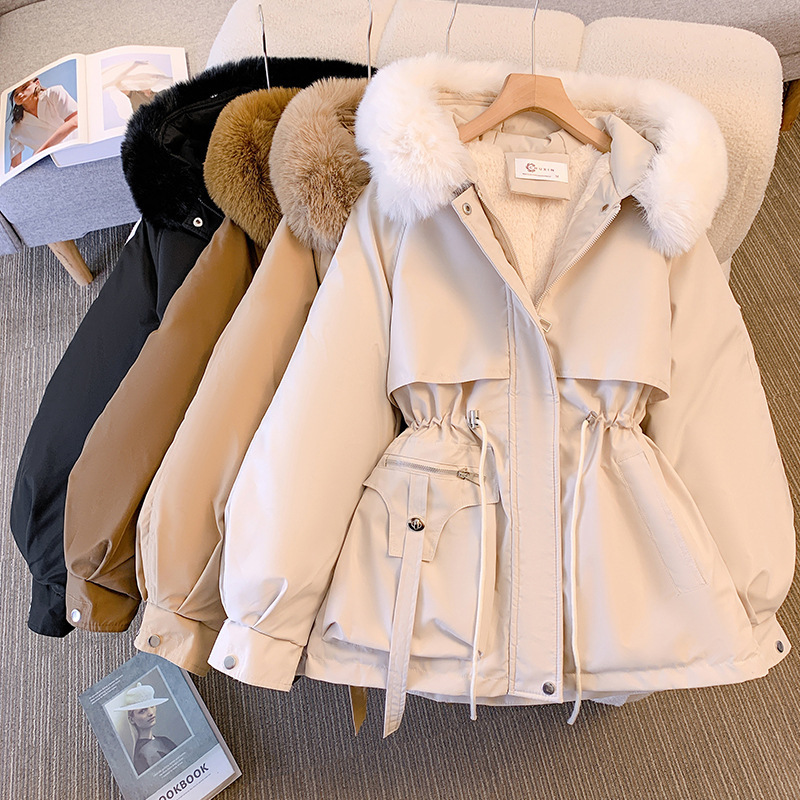 Women's parka, mid-length, with hood and faux fur collar