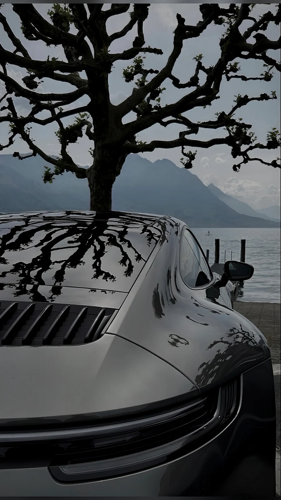 Porsche 911 By The Lake - Automotive Photography Full HD iPhone Wallpaper (1286x2286)