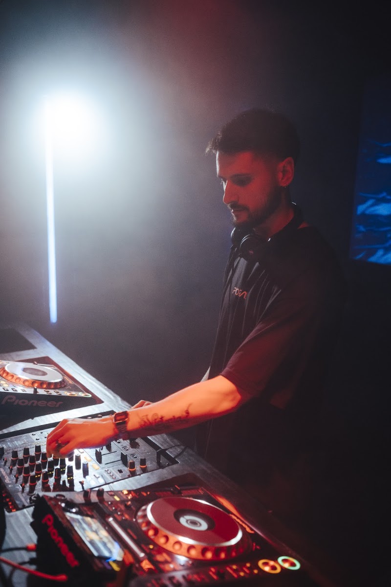 PORTAL 001 en Emile Club — foto 18