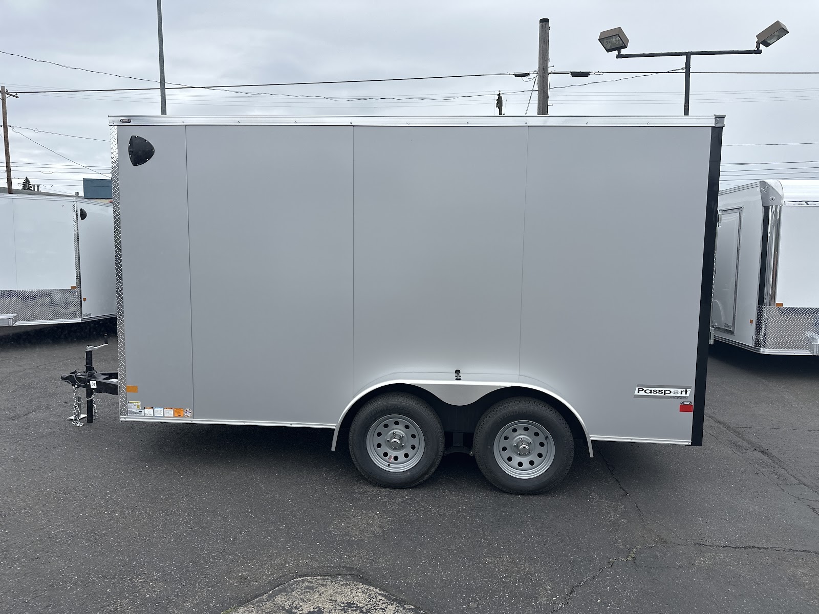 Passport Deluxe Enclosed Cargo