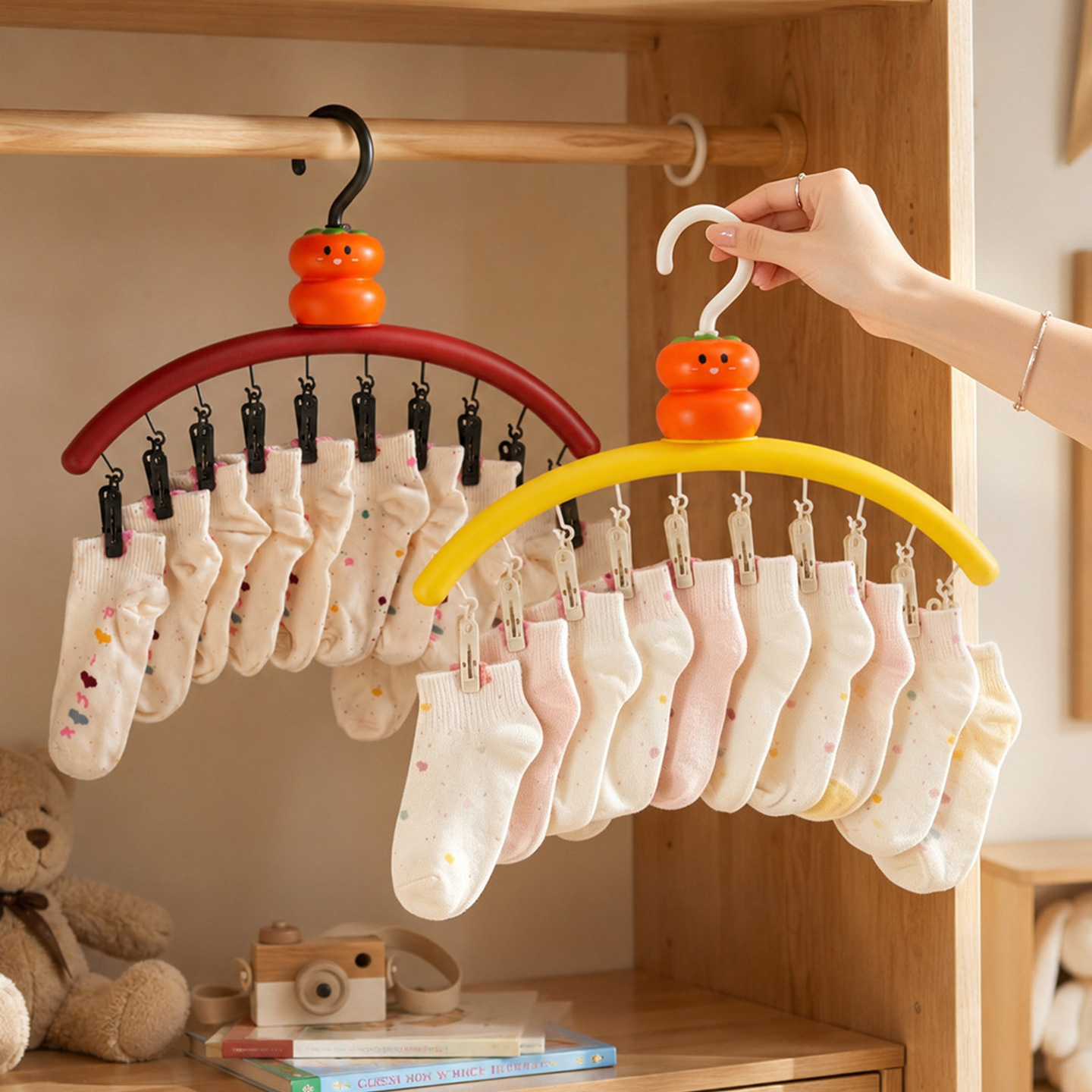 Cartoon drying rack kaki with clips