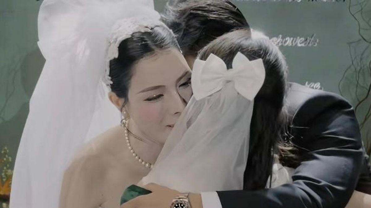 Vợ Văn Thanh công khai con riêng trong đám cưới - Tạp chí Tri thức