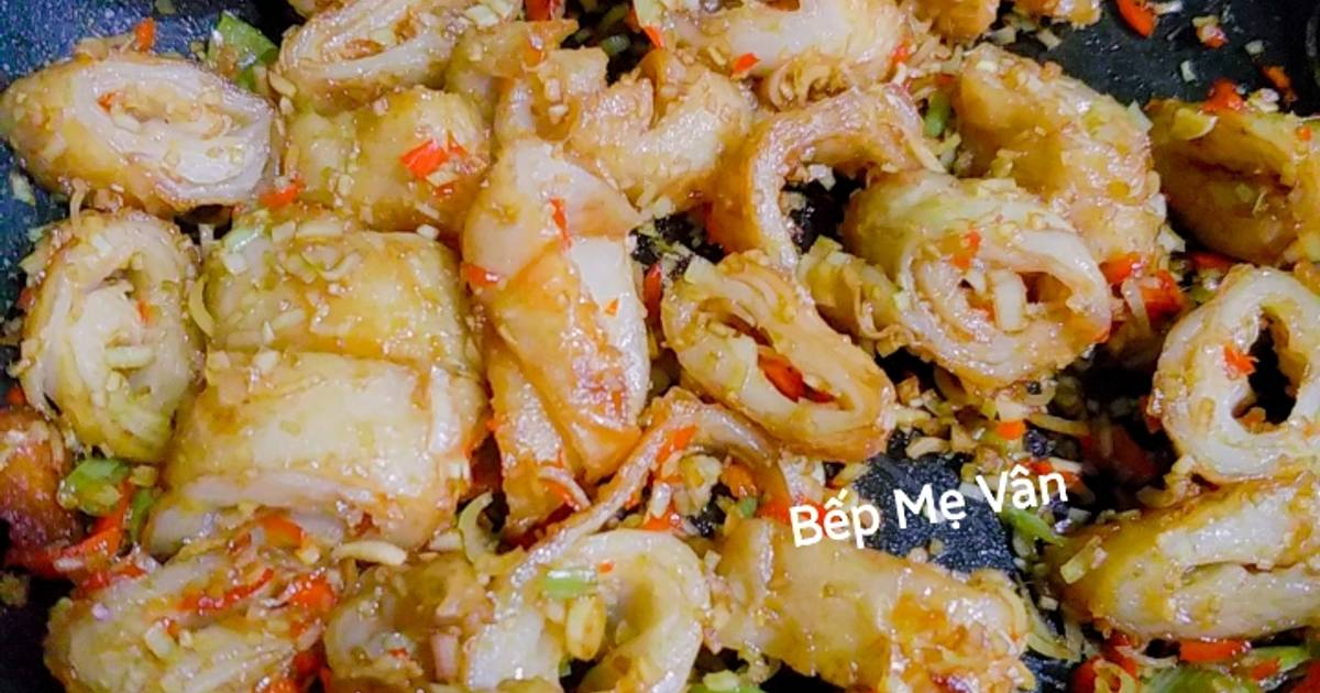 Mì căn xào sả ớt