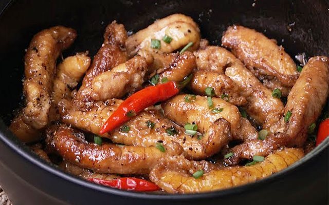 Trứng Cá Kho Tộ