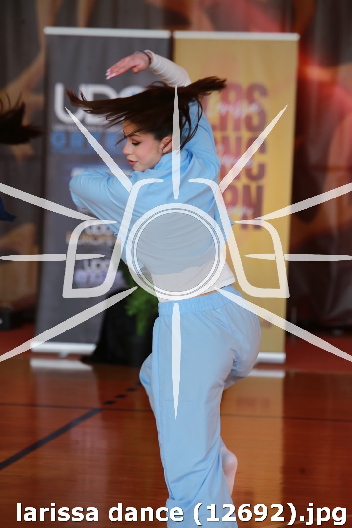 larissa dance (12692).jpg