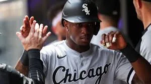 Tim Anderson, mantan pemain MLB yang resmi pensiun setelah 10 musim berkarier.
