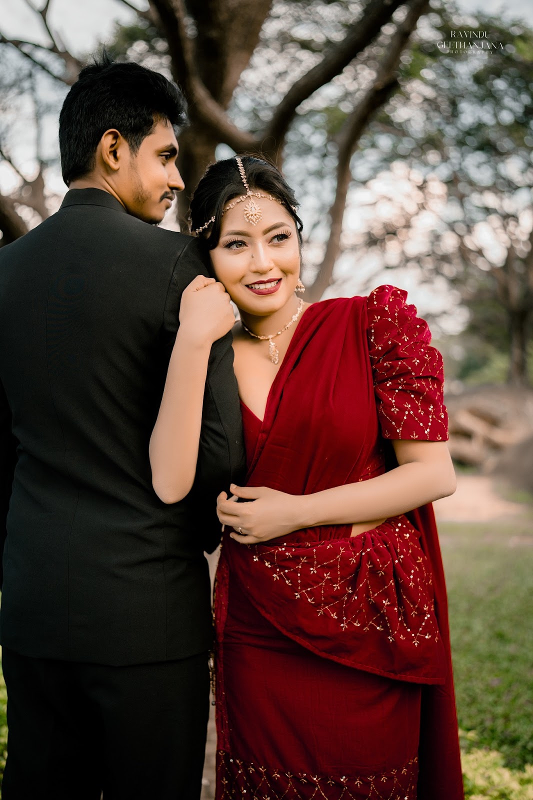 Dhanushka and Dilthusha homecoming photography - traditional ceremony