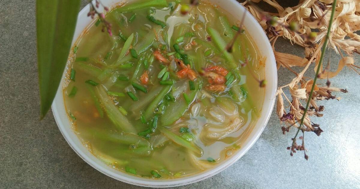 Canh bầu nấu tôm