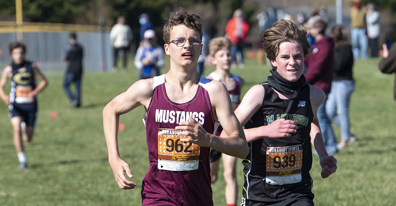 Photo from MS: Cross Country of Zander Krisch