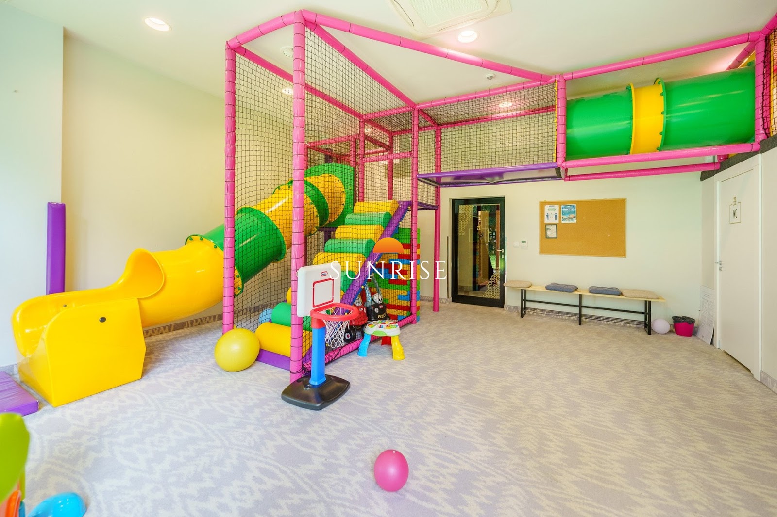 Budzisz się i słyszysz morze — apartament Diune 5★ przy plaży — zdjęcie 4