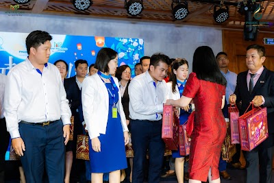 BinhPhoto-4972.jpg