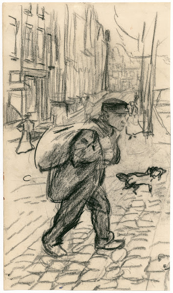 Man sjouwt een zak door een straat 1898
