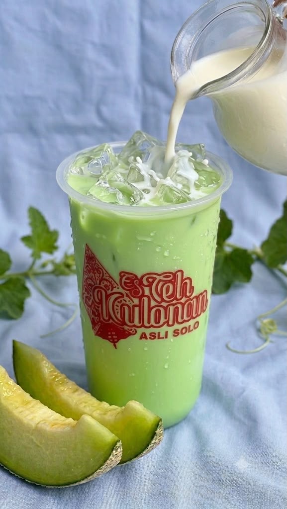 Foto Melon Milk Tea