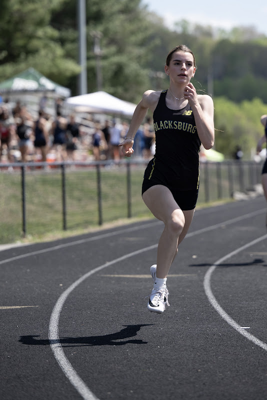 Photo from HS: Track & Field of Chloe Karas