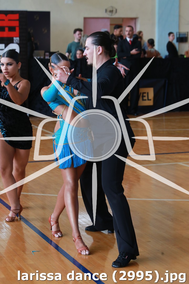 larissa dance (2995).jpg