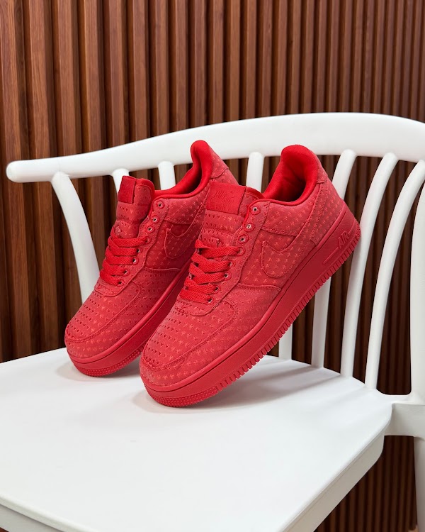 Nike Air Force 1 Rojo