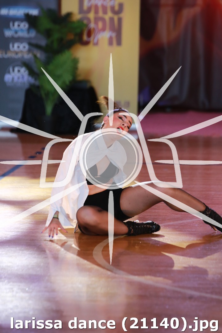larissa dance (21140).jpg