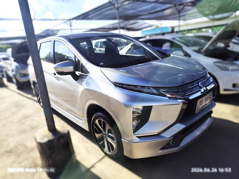 MITSUBISHI XPANDER